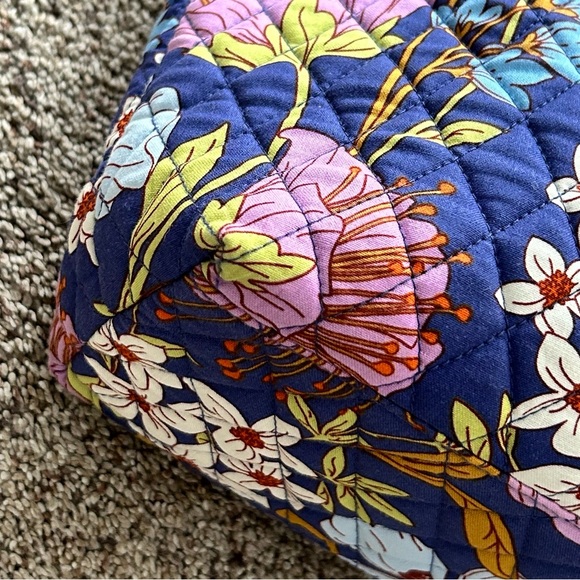 Vera Bradley Large North South Coffee Garden Floral Tote Zip Close Laptop Sleeve - Picture 6 of 16